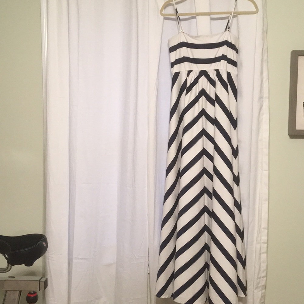 Navy and white chevron maternity dress